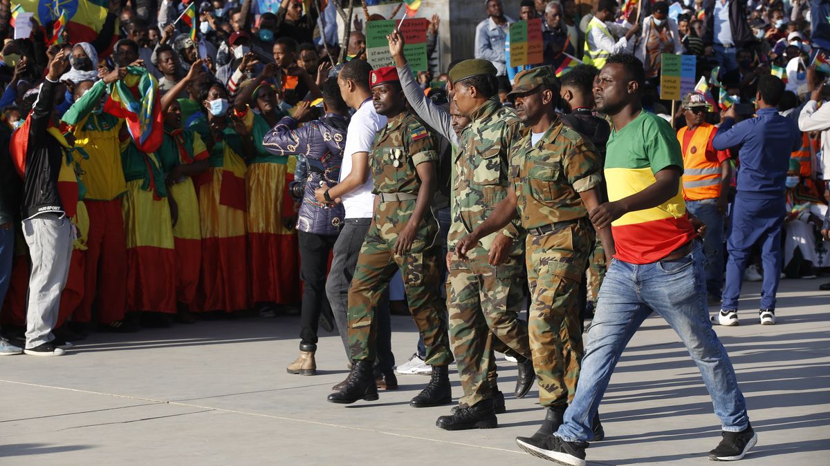 Etiopský konflikt nabírá na obrátkách. Zadrželi tam přes 80 pracovníků OSN